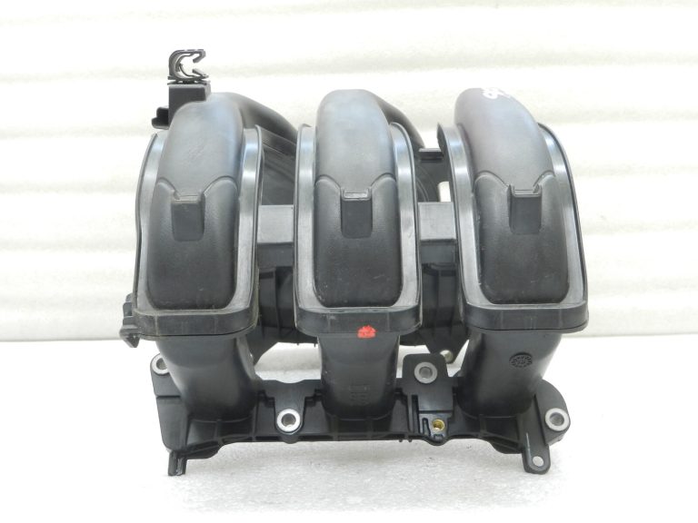 Citroen C3 II 1.2i EB2F 61KW Ieplūdes kolektors Ieplūdes kolektors 9673063980