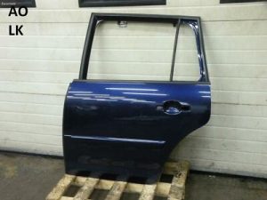 Citroen C4 Grand Picasso Rear left door color KPU - ORIENTAL BLUE PAINT