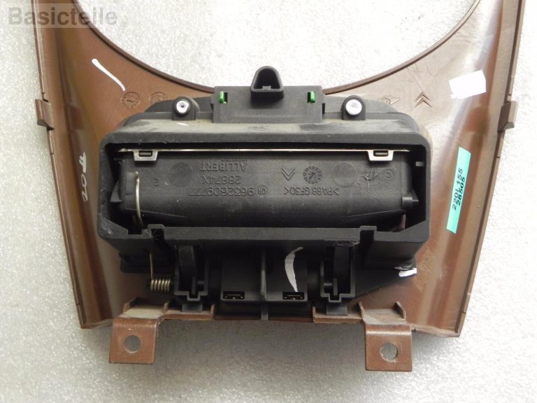 Citroen C5 apdares sloksne apdares vāks centrālā konsole 9632608577 wood