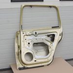 Citroen C4 Picasso I Aizmugurējās labās durvis – Krāsa – KAQ