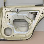 Citroen C4 Picasso I Aizmugurējās labās durvis – Krāsa – KAQ