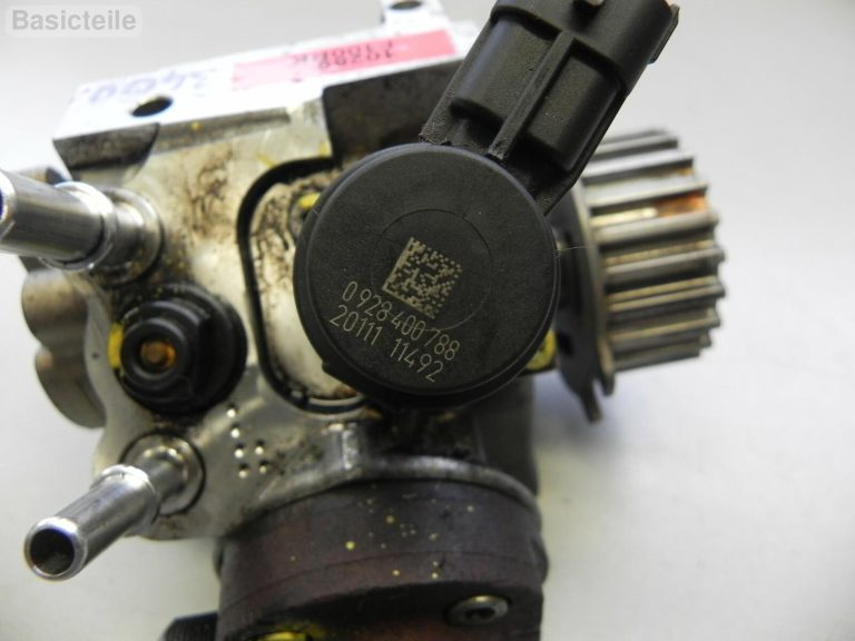 Ford Citroen Peugeot Iesmidzināšanas sūknis Augstspiediena sūknis Dīzeļdegvielas sūknis BOSCH 0445010539