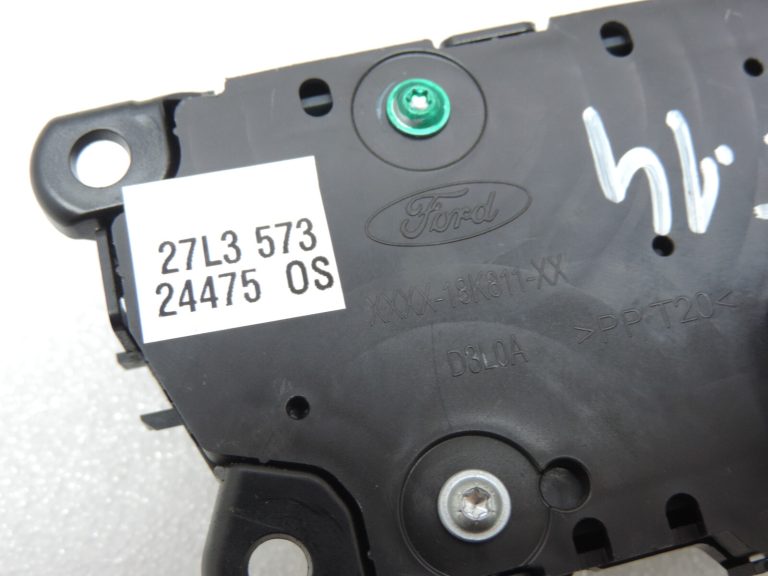 Ford Focus III radio vadības paneļa slēdža pārsega pārslēgs F1ET-18K811-HC