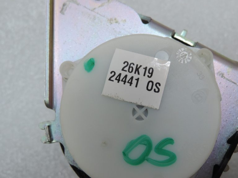 Ford Focus III Aizmugurējā drošības josta labā kreisā melna BM51-611B68-AH3JA6