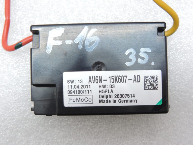 Ford Focus III vadības bloks sensora signalizācijas sistēma ultraskaņas signalizācija AV6N-15K607-AD