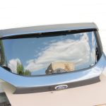 Ford Kuga I bagāžnieka nodalījuma vāka augšējās daļas krāsa – Jūras pelēks metālika – H8