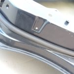 Ford Kuga I Aizmugurējās kreisās durvis Aizmugurējās kreisās durvis – Krāsa – Jūras pelēka metālika – H8