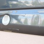 Ford Kuga I Aizmugurējās kreisās durvis Aizmugurējās kreisās durvis – Krāsa – Jūras pelēka metālika – H8