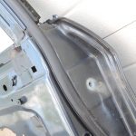 Ford Kuga I Durvju priekšējās kreisās puses priekšējās kreisās puses durvis – Krāsa – Jūras pelēka metālika – H8