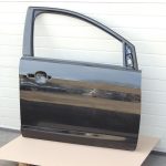 Ford Focus II Facelift Priekšējo durvju labo durvju labo durvju krāsa – F3 – Panther Black