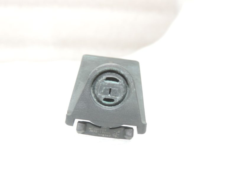 Oriģināls Ford Focus IV priekšējā stikla mazgātāja sprausla 2235729 JX7B-1766666-AB JX7B17666AB JX7B17666AB