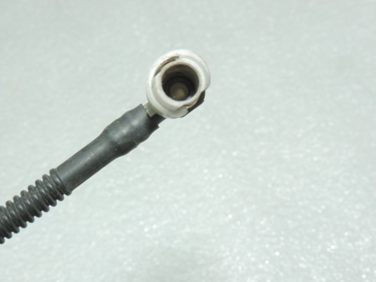 Oriģinālā Ford Focus IV vējstikla mazgāšanas sprauslas šļūtene 2610228 JX7B-17K605-CB