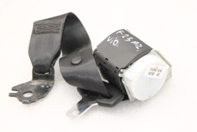 Ремень безопасности Ford Focus III задний центральный BM51-611B64-BG3JA6