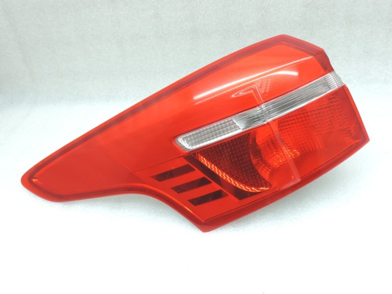 Oriģinālais Focus III kombi Facelift ārējais aizmugurējais kreisais lukturis DEFECTIVE♥ F1EB-13405-DB