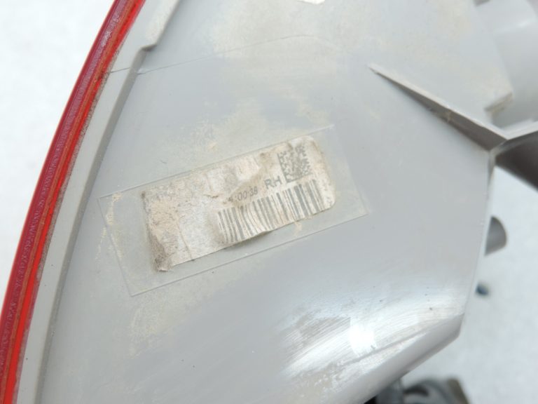 Oriģināls Focus III kombi Facelift ārējais aizmugurējais lukturis labajā pusē F1EB-13404-DB 203312