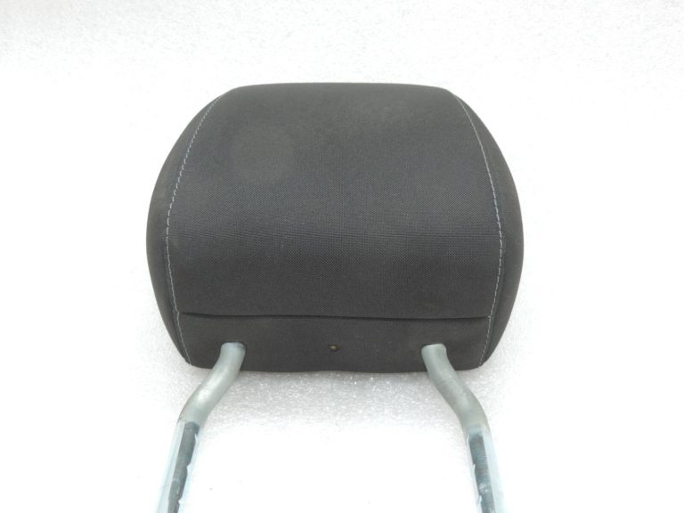 Oriģināls Ford Focus III Facelift priekšējais kreisais labais galvas balsts F1EBEBA611A08DC35B8