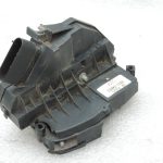 Oriģinālā Ford Ranger TKE aizmugurējo kreiso durvju slēdzene CM5A-A26413-BB, CM5AA26413BB