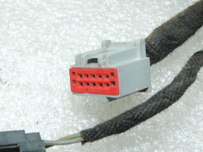 Oriģinālā Ford Ranger TKE durvju instalācija priekšējā kreisā EB3T-14A584-AVE, EB3T14A584AVE