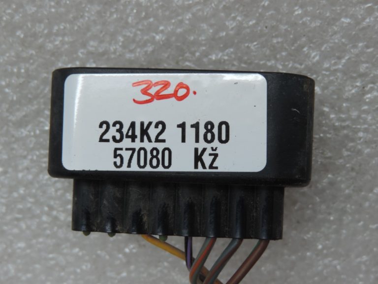 Oriģinālā Ford Ranger TKE aizmugurējo durvju instalācija EB3T-14240-SE, EB3T14240SE