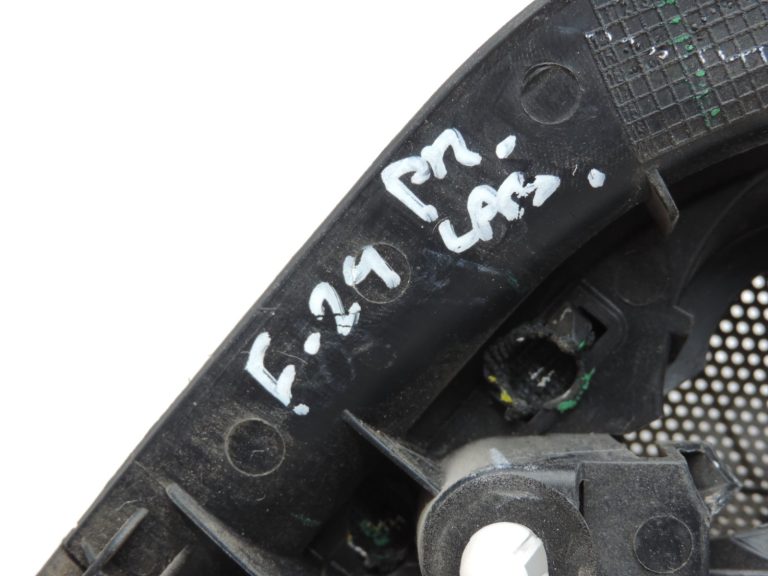 Oriģināls Ford Ranger TKE Priekšējo labās puses durvju augstfrekvences skaļruņa vāks