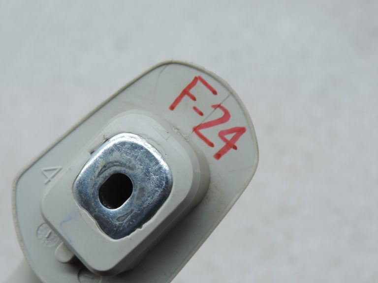 Oriģināls Ford Ranger TKE A-pilona rokturis Priekšējais rokturis pelēks EB3B-4131406-AF3BMA