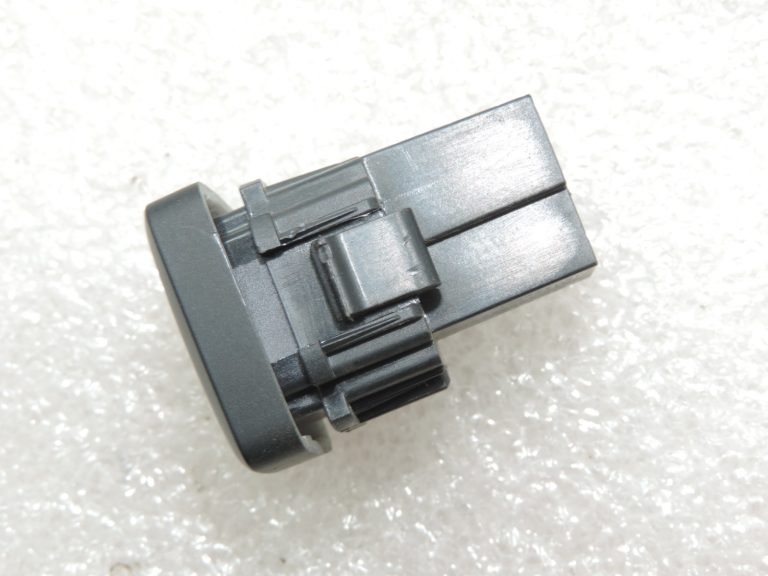 Oriģināls Ford Ranger TKE aizmugurējā apgaismojuma gaismas slēdzis EB3T-13D756-AB3JA6