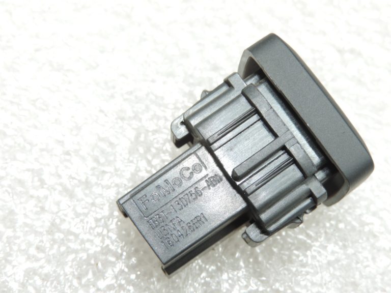 Oriģināls Ford Ranger TKE aizmugurējā apgaismojuma gaismas slēdzis EB3T-13D756-AB3JA6