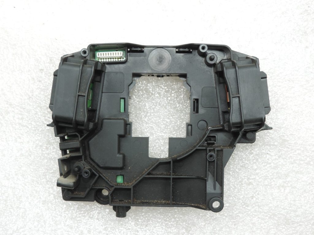 Подлинный корпус держателя переключателя рулевой колонки Ford Ranger TKE PX2 EB3T-14B522-LB3JA6