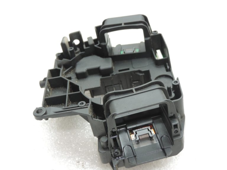 Oriģināls Ford Ranger TKE PX2 stūres kolonnas slēdža turētāja korpuss EB3T-14B522-LB3JA6