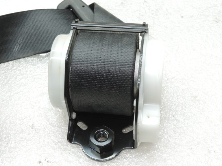 Oriģinālā Ford Ranger TKE PX2 aizmugurējā centrālā drošības josta AB39-26611B64-AG3YYW