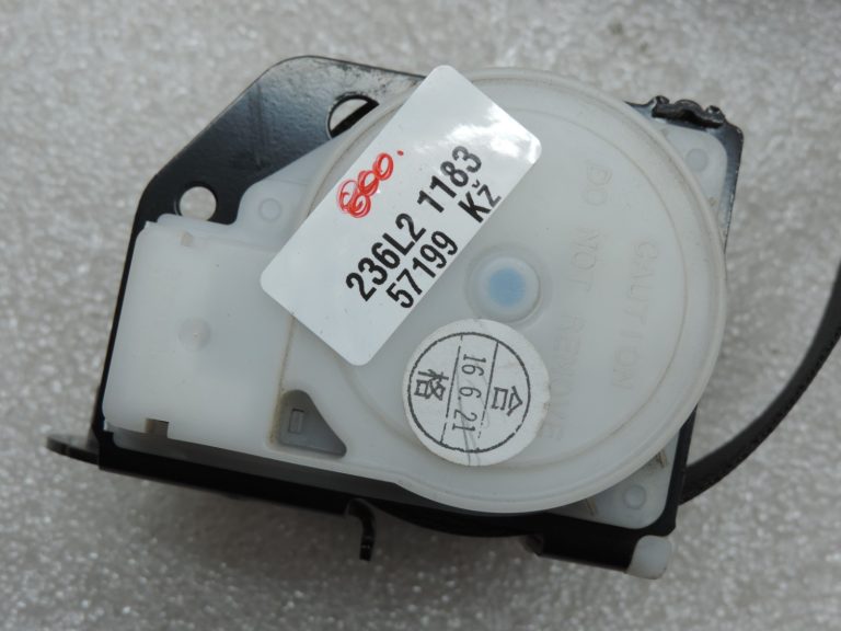 Oriģinālā Ford Ranger TKE PX2 aizmugurējā centrālā drošības josta AB39-26611B64-AG3YYW