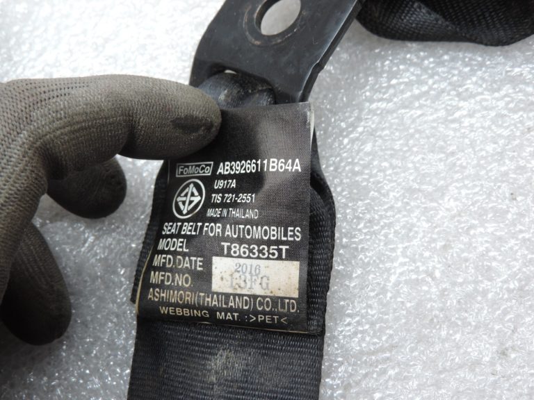 Oriģinālā Ford Ranger TKE PX2 aizmugurējā centrālā drošības josta AB39-26611B64-AG3YYW