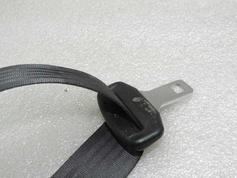 Oriģinālā Ford Ranger TKE PX2 aizmugurējā centrālā drošības josta AB39-26611B64-AG3YYW