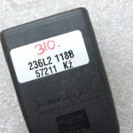 Oriģinālā Ford Ranger TKE PX2 12V Aizmugurējā centrālā drošības jostas sprādze AB39-26611C72-AC3YYW