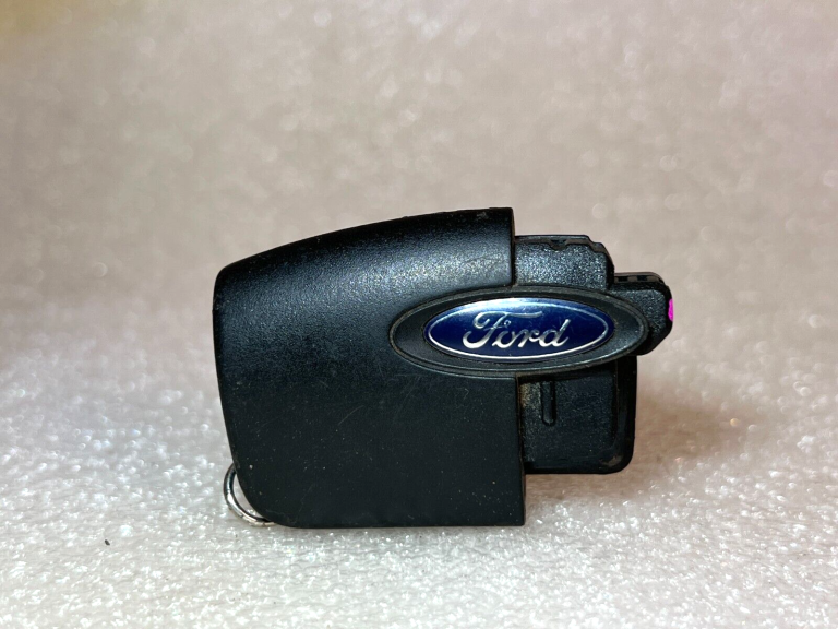 Ford Focus II tālvadības radio atslēga 3m5t15k601ab