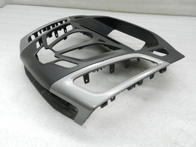 Ford Focus III radio apdares panelis Radio apdares panelis BM51-18835-AFW
