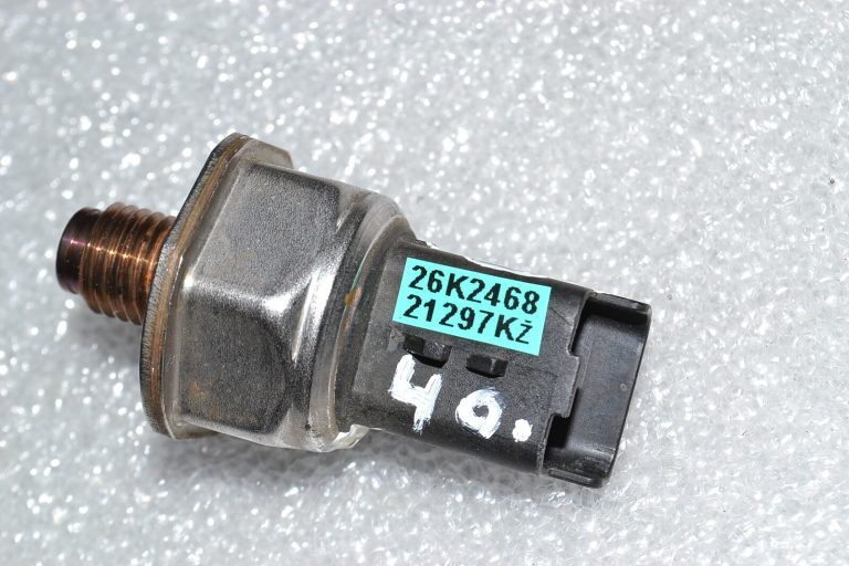 Ford Focus III 1.6 TDCi Peugeot Volvo Iesmidzināšanas sliedes spiediena sensors 9670076780