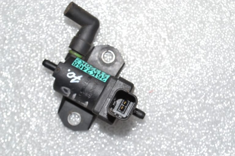 Ford Focus III 1.6 TDCi Citroen Peugeot Vakuuma vārsts Solenoīda vārsts 9688124580