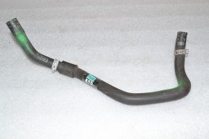 Ford Focus III 1.6 TDCi dzesēšanas šķidruma dzesēšanas šļūtenes caurule AV61-8274-GC