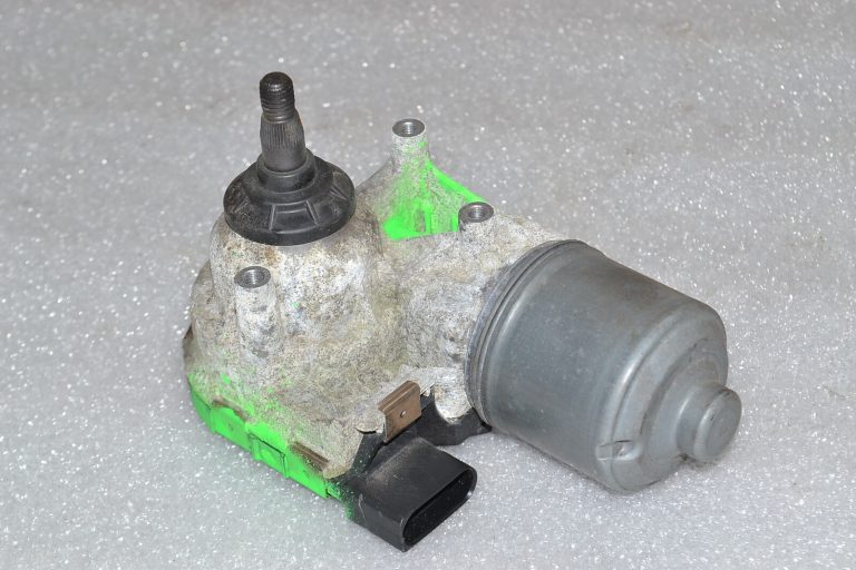 Ford Focus III OE Vējstikla tīrītāja motors Tīrītāja motors priekšējā labajā pusē BM51-17504-BG