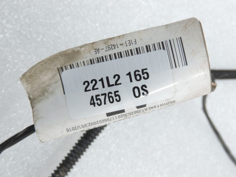 Ford Focus III vējstikla mazgāšanas sistēmas sildītāja vadu instalācija 2210499 F1ET-14297-AE