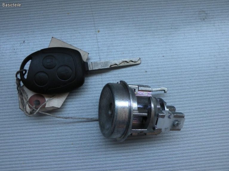 Ford Fiesta VII (JA8) Dzinēja vadības bloks ECU 1543041 1543945 1699827 1836211