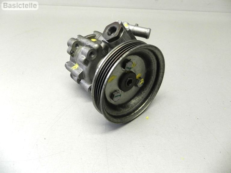 28Tkm Original ZF Servopume priekš 1.3 JTD Fiat Doblo Opel Combo 52062446