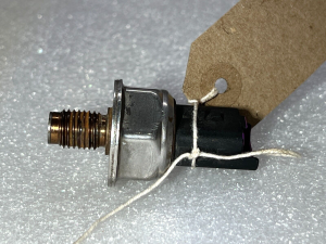 Pressure sensor rail pressure sensor DELPHI 9307Z507A, 1319685, 55PP03-01