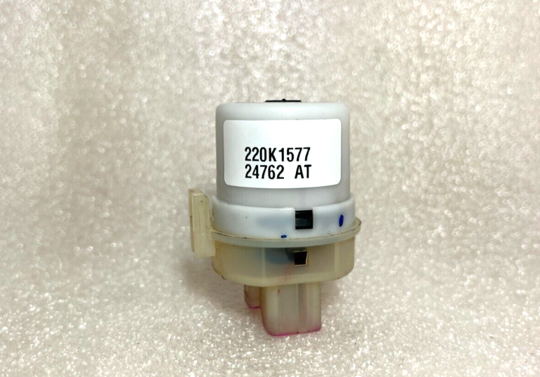 Oriģināls Kia aizdedzes slēdzis CERATO PICANTO SORENTO SPORTAGE 931102D000