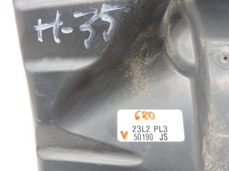 Gaisa filtra korpusa apakšējā daļa Opel Astra H Zafira B 13271059 55556463