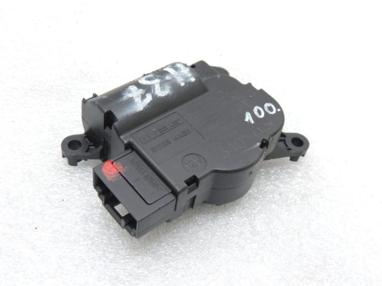 Opel Astra H Apkures ventilācijas lūkas servomotors Servomotors 52406337 R04 340°