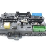 Opel Astra H Aizmugurējā drošinātāju kārba 13145017 CD