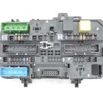 Opel Astra H Aizmugurējā drošinātāju kārba 13145017 CD