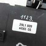 Opel Astra H Aizmugurējā drošinātāju kārba 13145017 CD